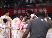 开云app-包含多伦多猛龙发布备战花絮，今晚内部沟通，NBA季后赛任务艰巨，控场能力受关注的词条-开云app
